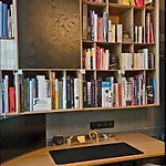 Le Galeriste - Parking Inclus Apartamento