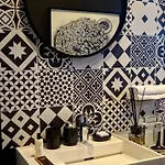 Le Galeriste - Parking Inclus Apartamento