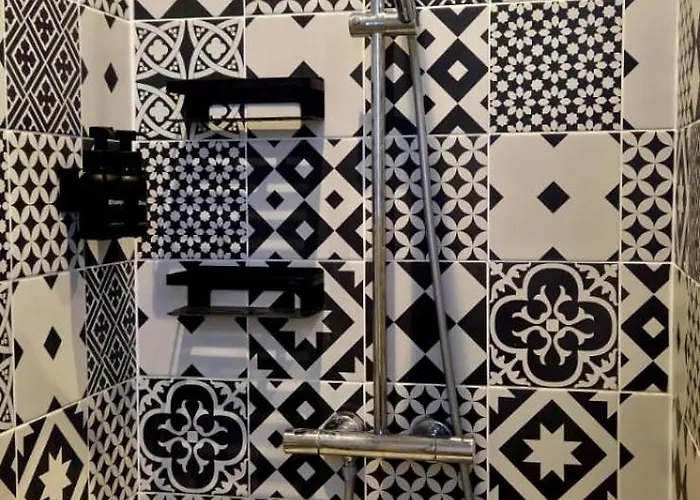 Le Galeriste - Parking Inclus Daire